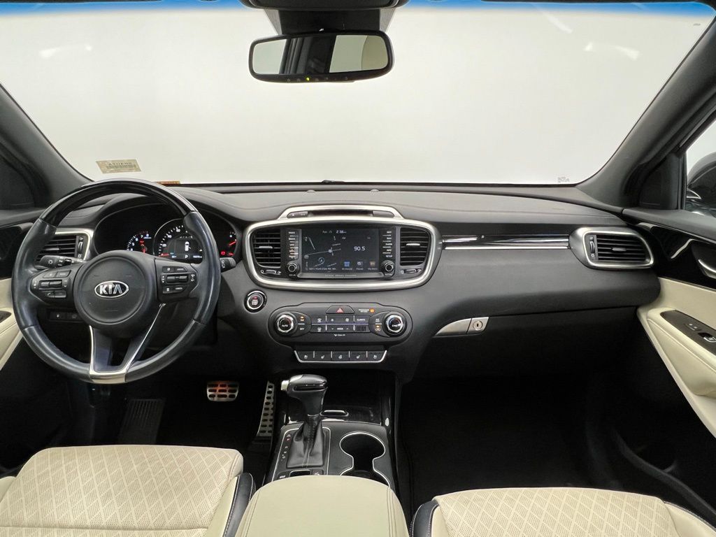 2017 Kia Sorento SX 10