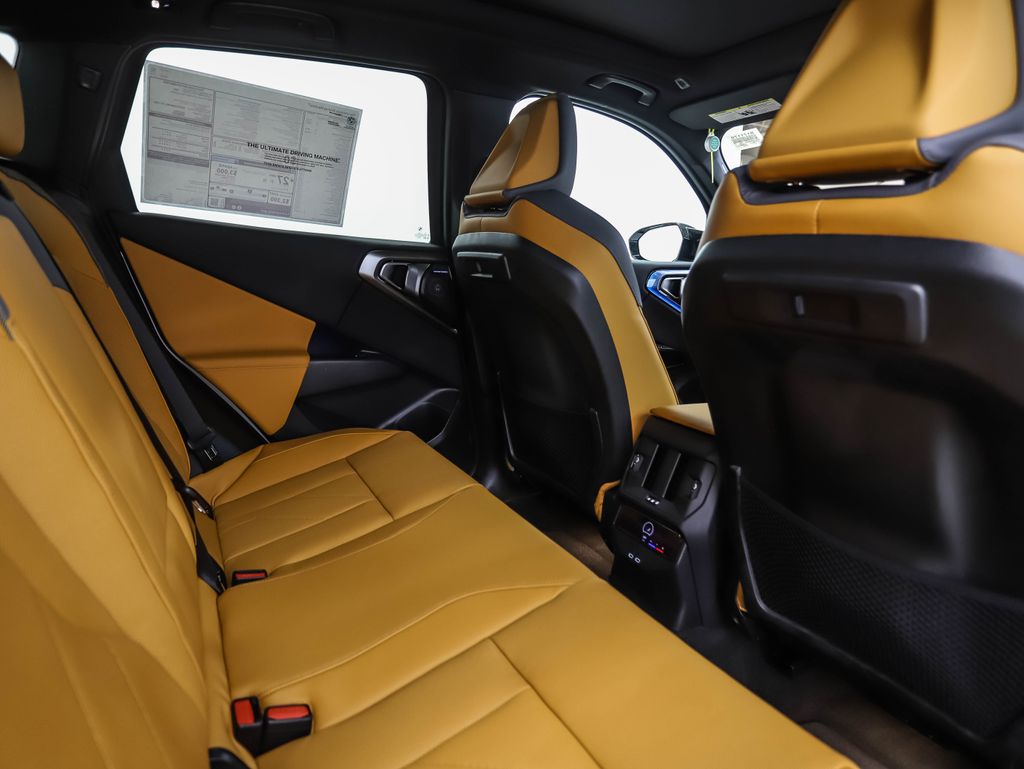 Thumbnail: 2026 BMW X3 - 25