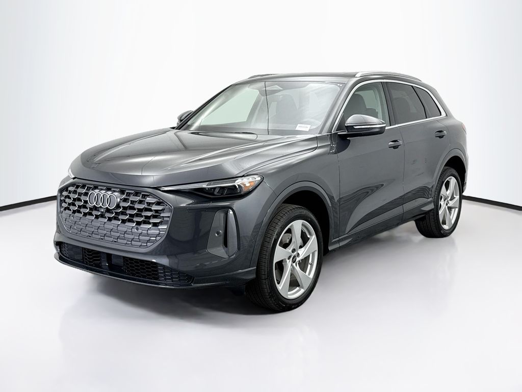 Thumbnail: 2025 Audi Q5 - 1