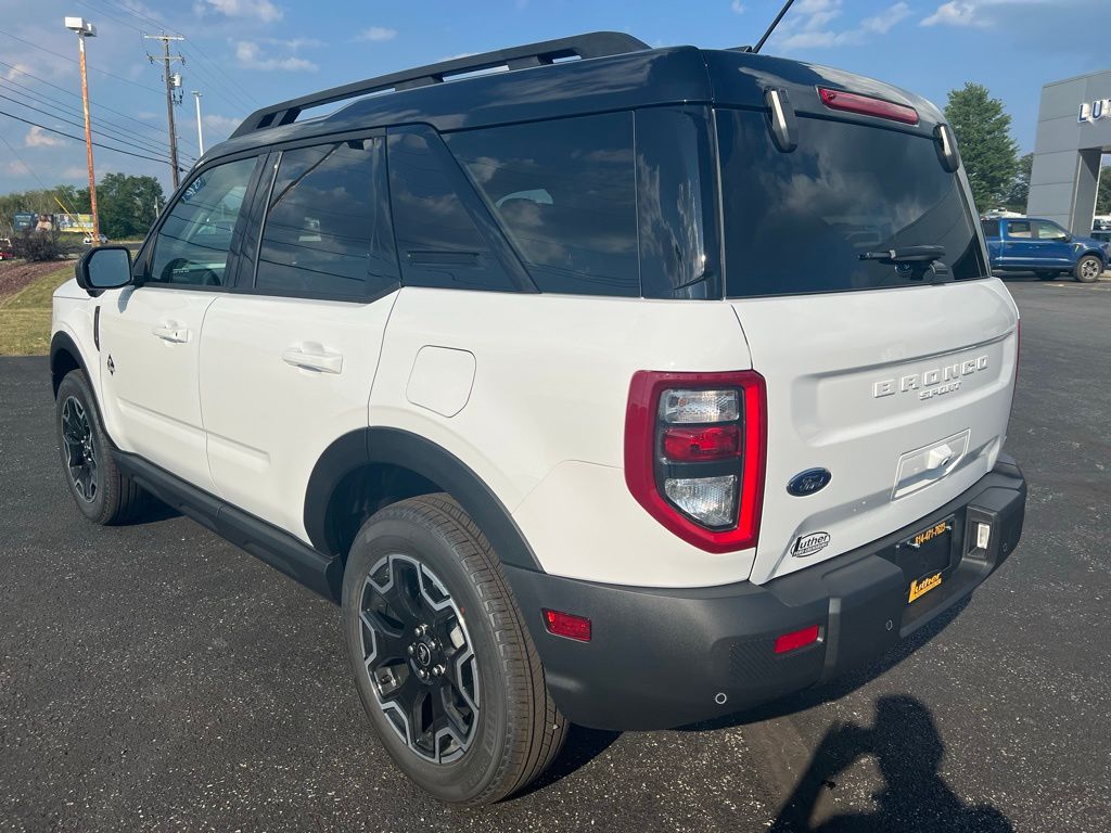 2025 Ford Bronco Sport Outer Banks - 2