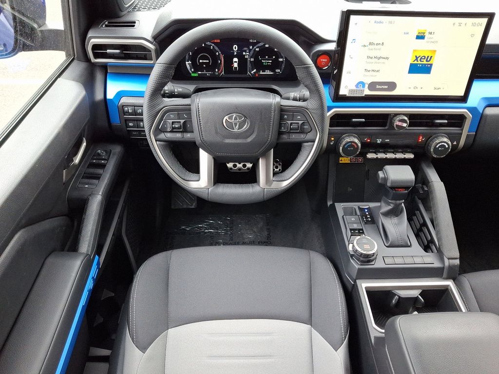 2025 Toyota Tacoma TRD Sport 7