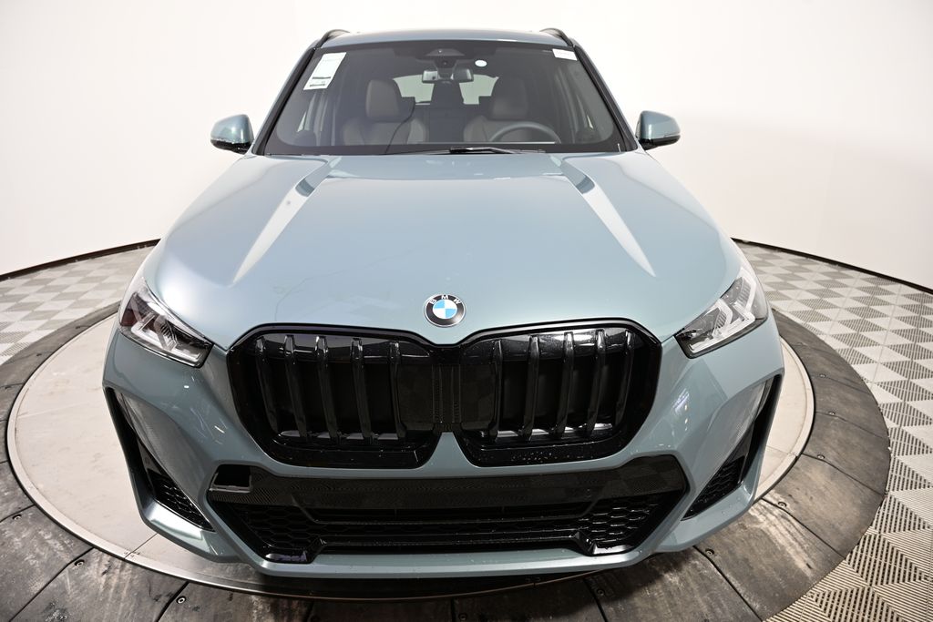 2025 BMW X1 xDrive28i 8