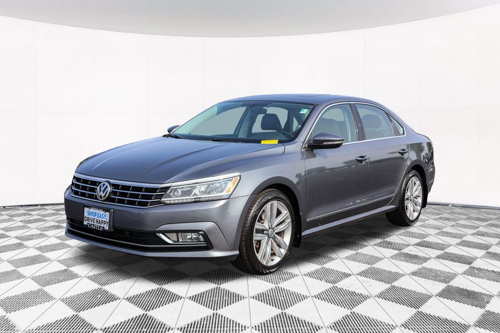 2017 Volkswagen Passat 1.8T SE 13