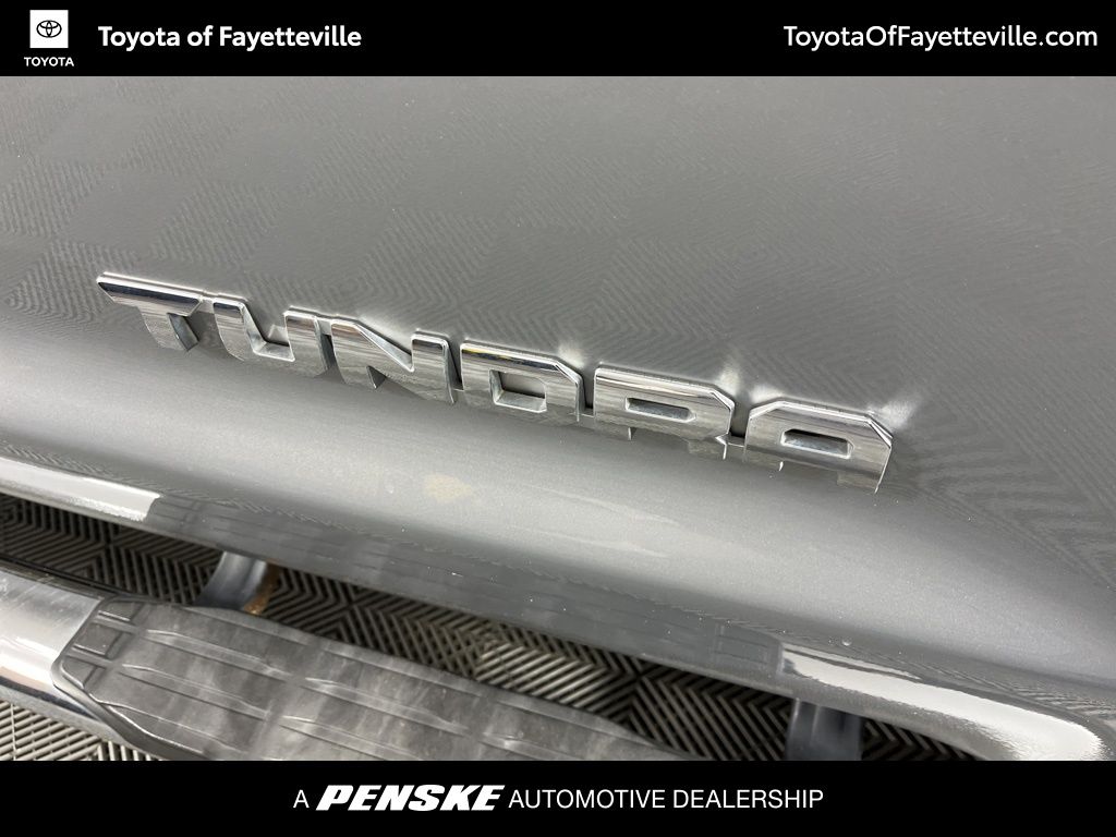 2018 Toyota Tundra SR5 8