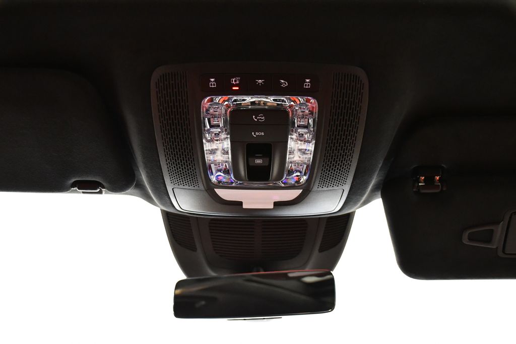 Thumbnail: 2025 Mercedes-Benz GLE - 17