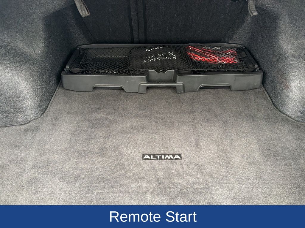 2024 Nissan Altima SR VC-Turbo FWD