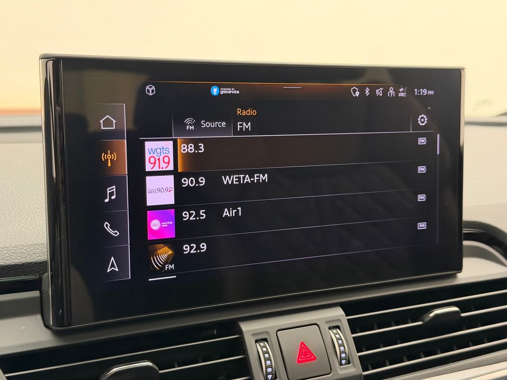 Thumbnail: 2023 Audi SQ5 - 29
