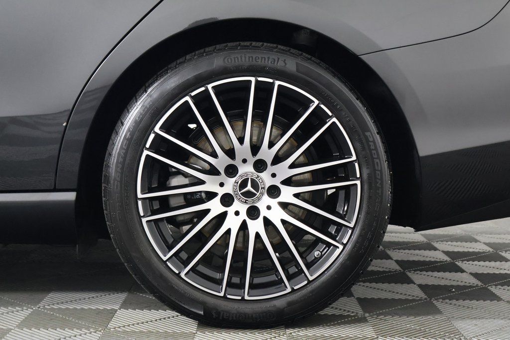 Thumbnail: 2024 Mercedes-Benz C-Class - 16