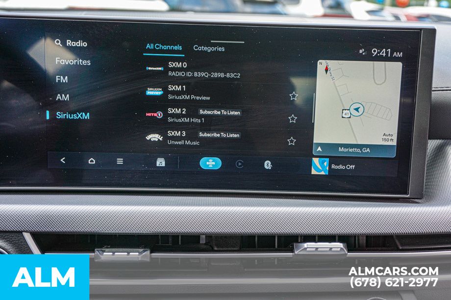 Used 2024 Silver Hyundai SEL image 38