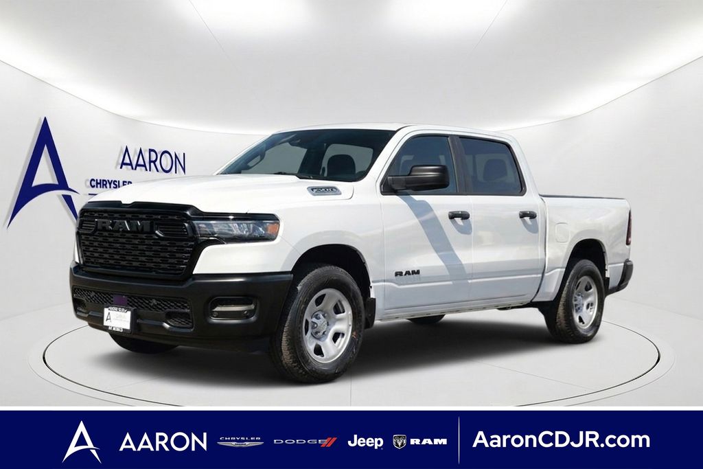Bright White Clearcoat 2026 RAM 1500 Pickup Truck Four-Wheel Drive 8-Speed Automatic