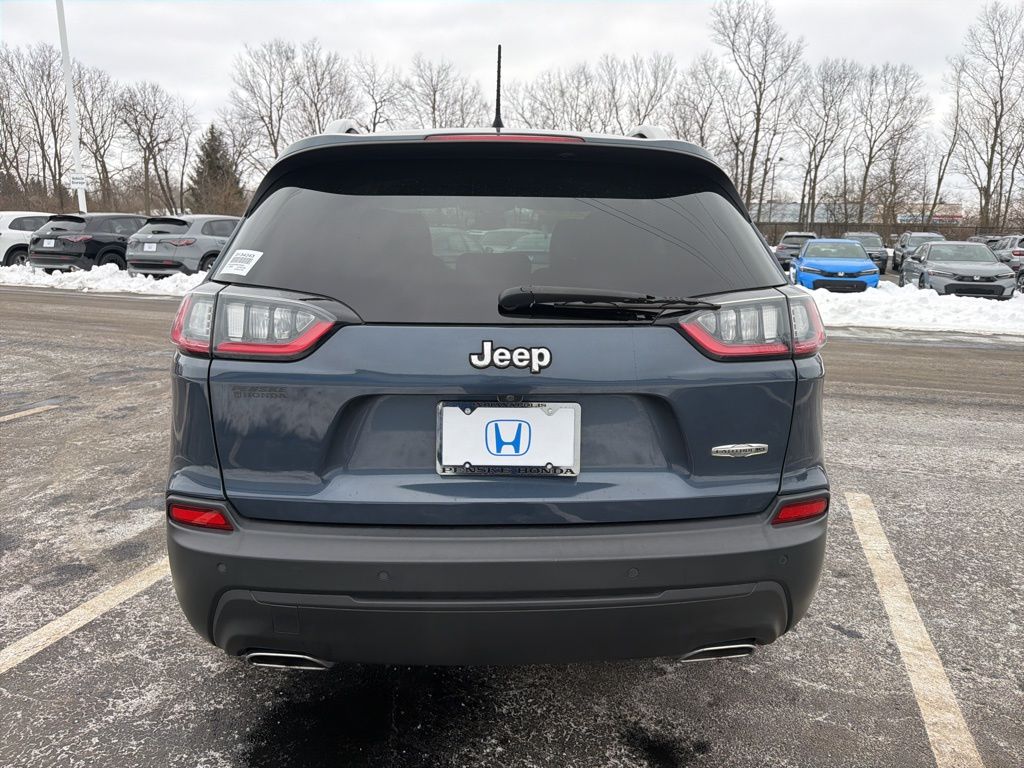 Thumbnail: 2021 Jeep Cherokee - 4