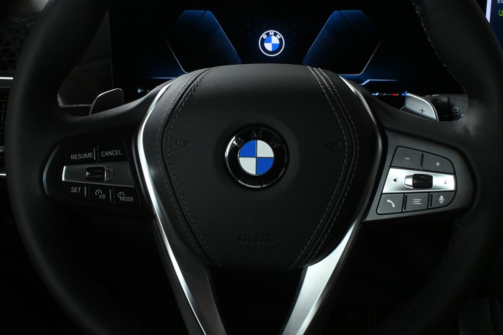 Thumbnail: 2026 BMW X5 - 19