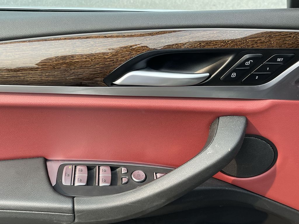 Thumbnail: 2022 BMW X3 - 13