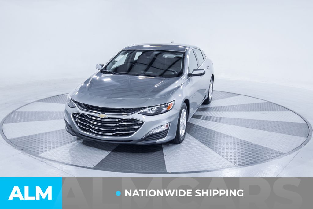 2023 Chevrolet Malibu 1LT photo 2
