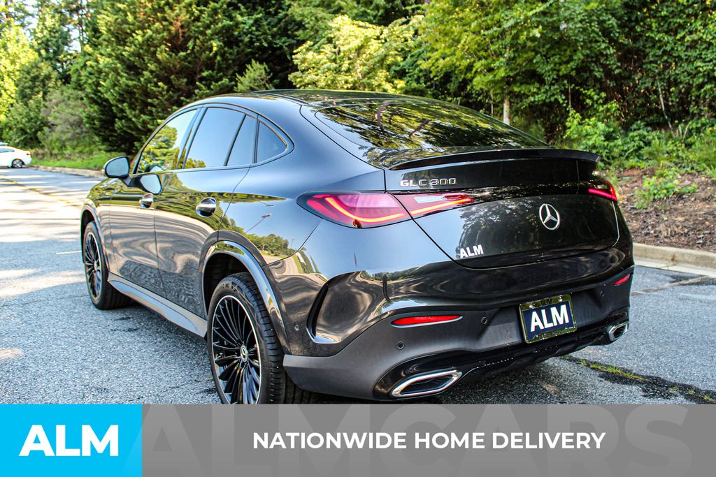 Used 2025 Gray Mercedes-Benz GLC 300 Coupe image 4