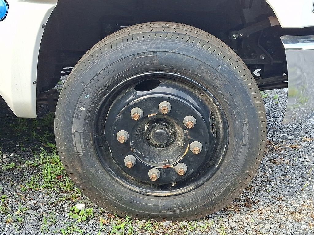2024 Chevrolet Silverado 5500HD 1LT - 4