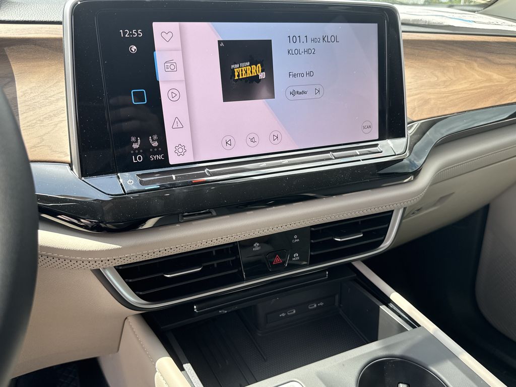 2026 Volkswagen Atlas 2.0T SE Black at DeMontrond Auto Country