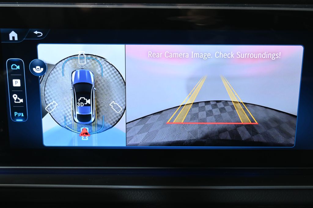 Thumbnail: 2026 Mercedes-Benz GLE - 24