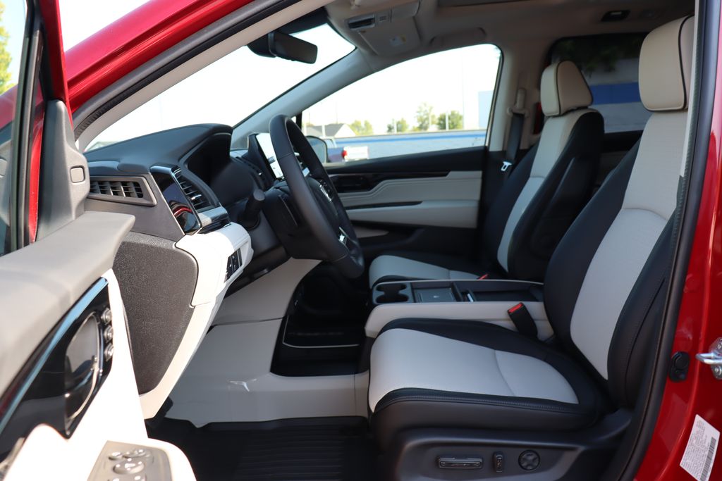 Thumbnail: 2026 Honda Odyssey - 31