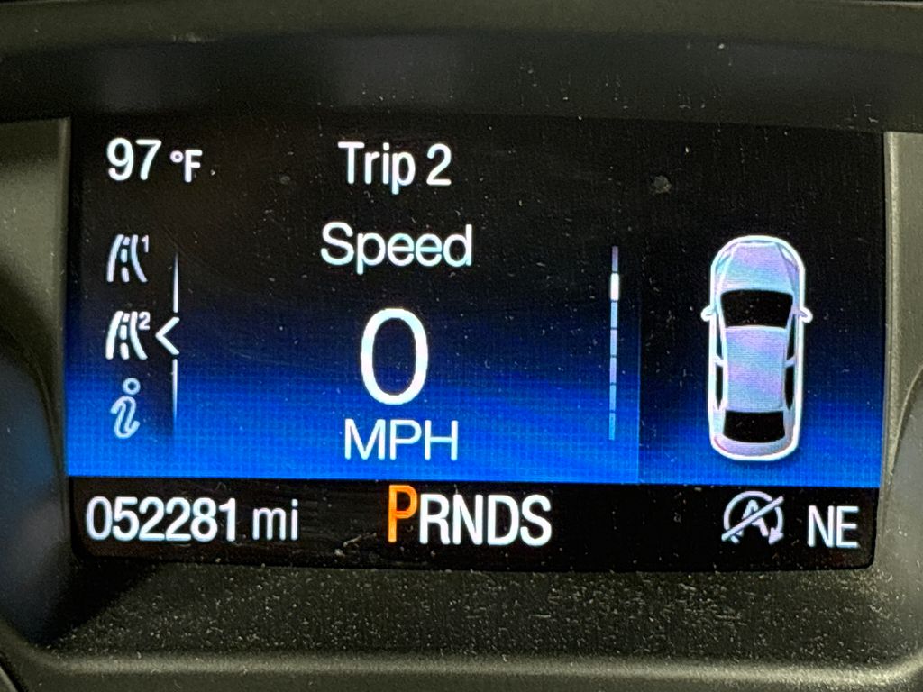 Used 2017 Gold Ford SE image 17