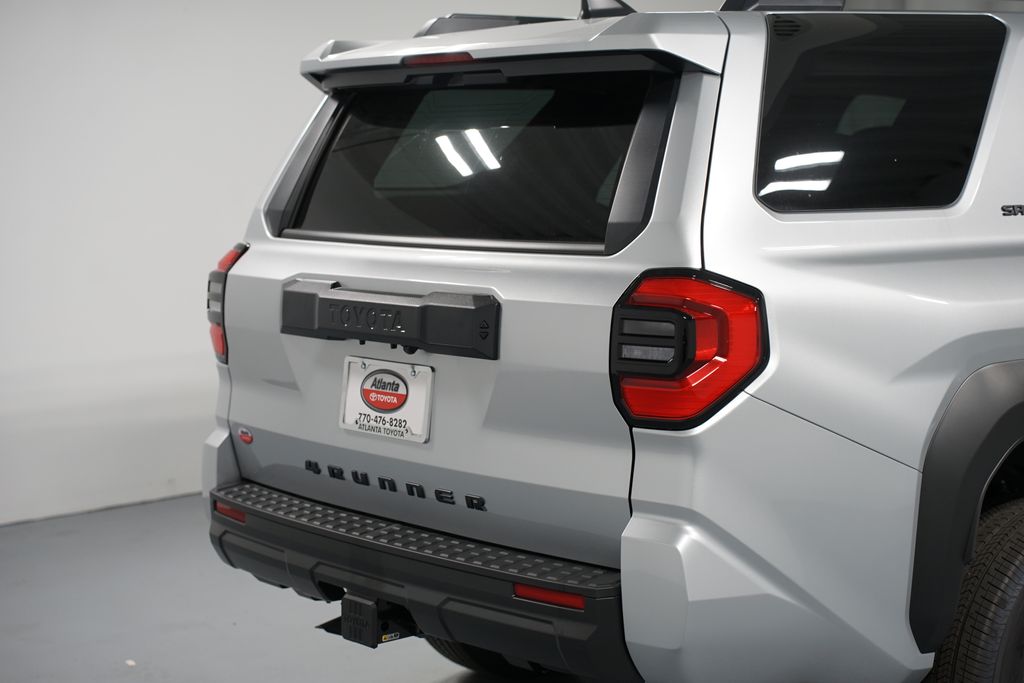 Thumbnail: 2025 Toyota 4Runner - 9