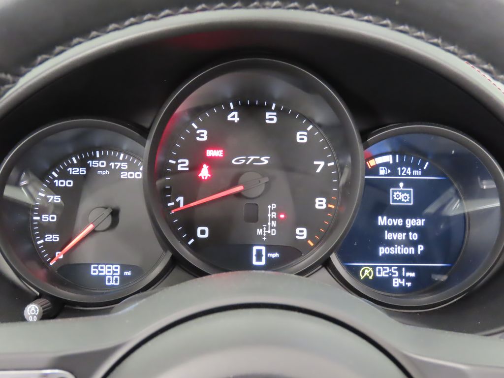 Thumbnail: 2021 Porsche 718 Boxster - 25