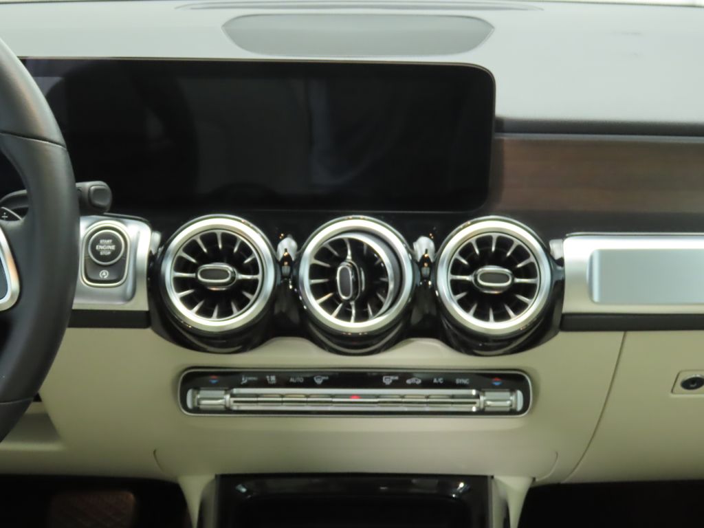 2022 Mercedes-Benz GLB 250 14