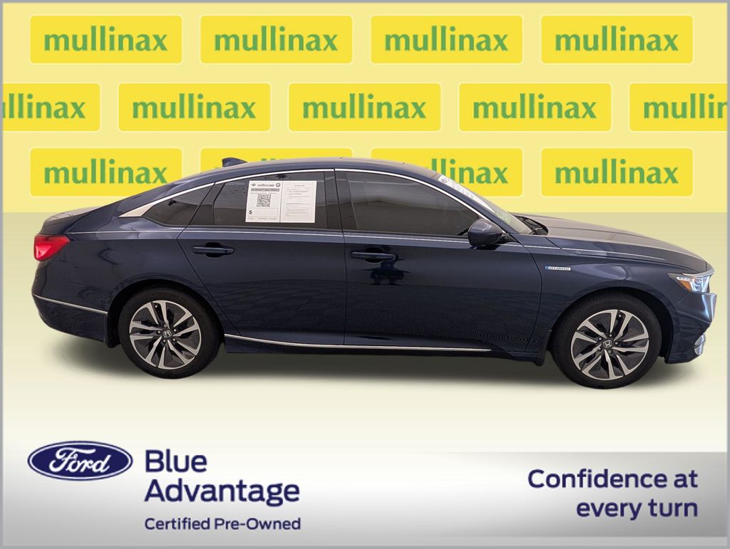 Certified Used 2018 Blue Honda EX image 2