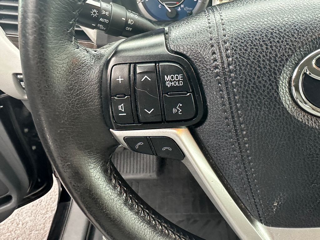 2019 Toyota Sienna XLE Premium