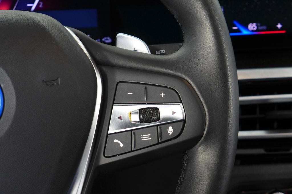 Thumbnail: 2023 BMW 3 Series - 29