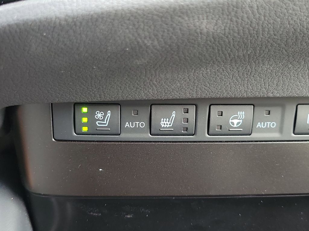 used 2025 Lexus ES car, priced at $44,998