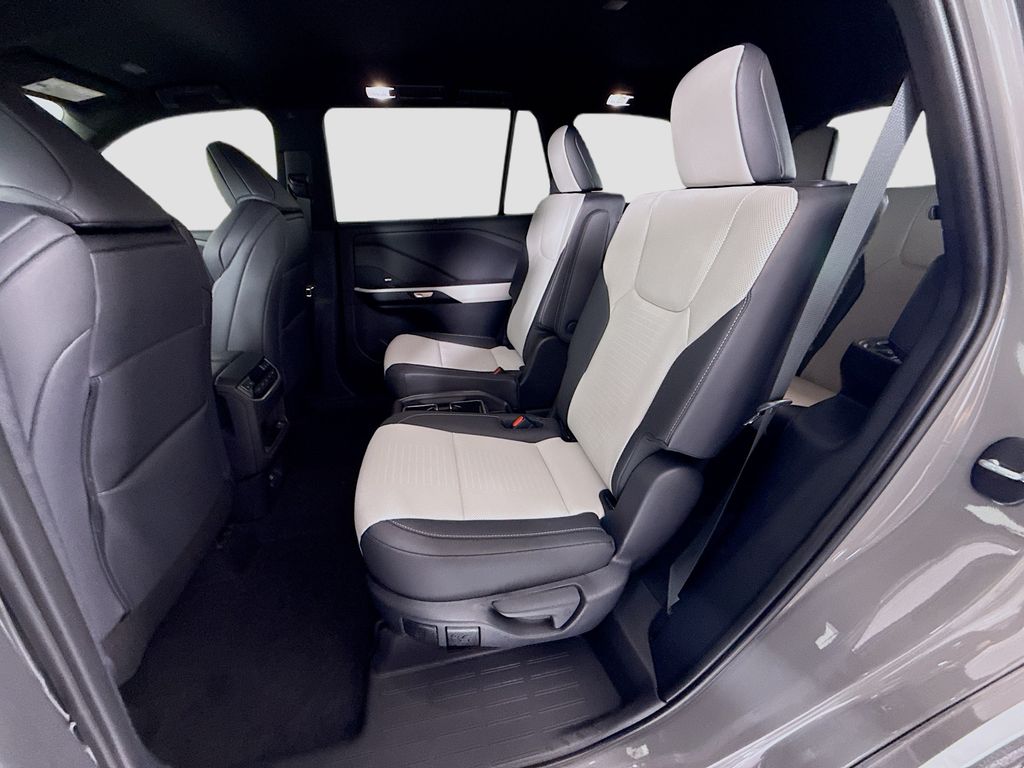 Thumbnail: 2026 Lexus TX - 21