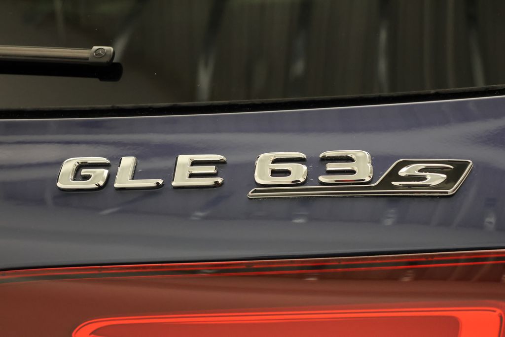 Thumbnail: 2025 Mercedes-Benz GLE - 10