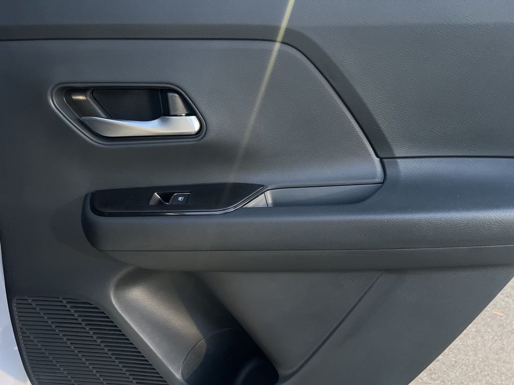 2026 Nissan KICKS SR AWD - Photo 29