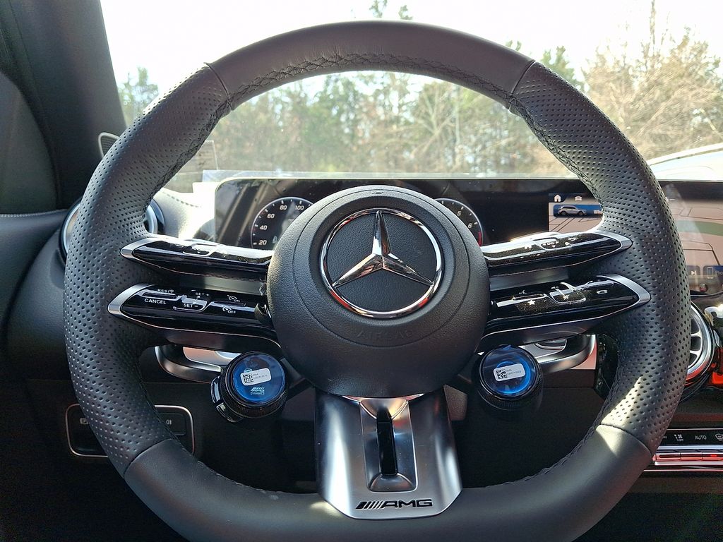 Thumbnail: 2026 Mercedes-Benz GLB - 14