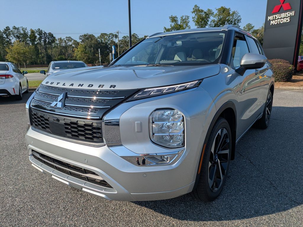 New 2025 Mitsubishi Outlander PHEV SUV