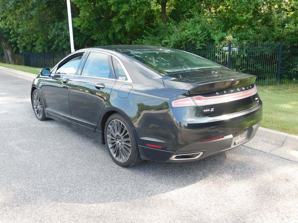 Thumbnail: 2013 Lincoln MKZ - 10