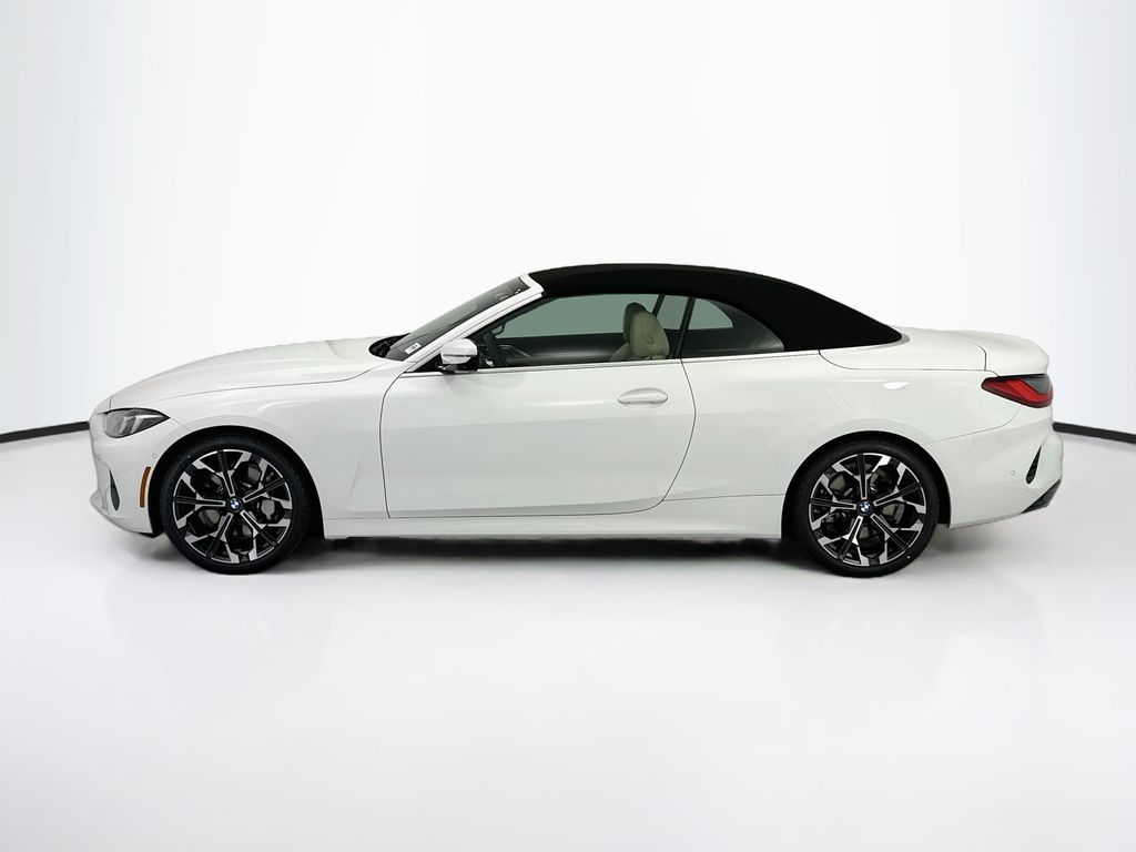 Thumbnail: 2027 BMW 4 Series - 16