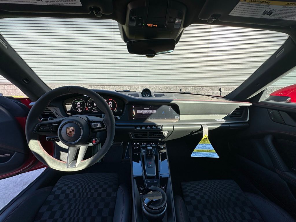 Thumbnail: 2026 Porsche 911 - 6