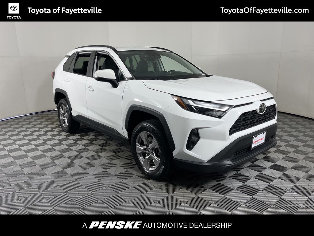 Thumbnail: 2022 Toyota RAV4 - 6