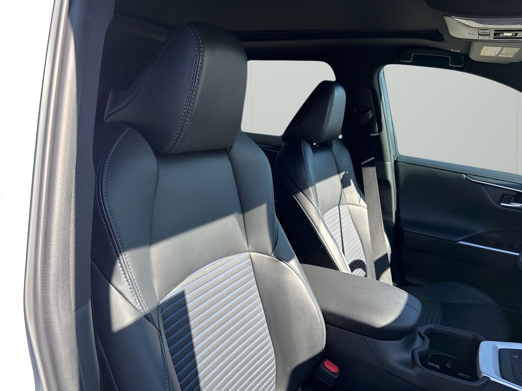 Used Car 2023 Toyota Rav4 Hybrid  Xse For Sale Under $35,000 In Austin, Texas