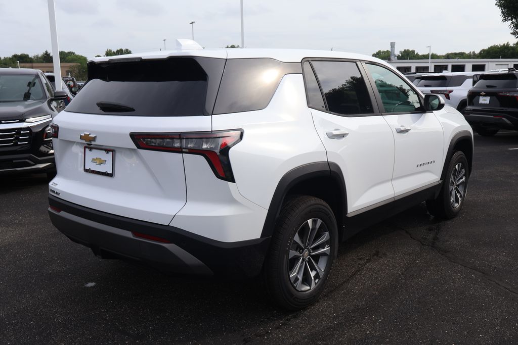 Thumbnail: 2026 Chevrolet Equinox - 8