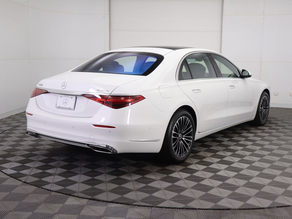 Thumbnail: 2025 Mercedes-Benz S-Class - 5