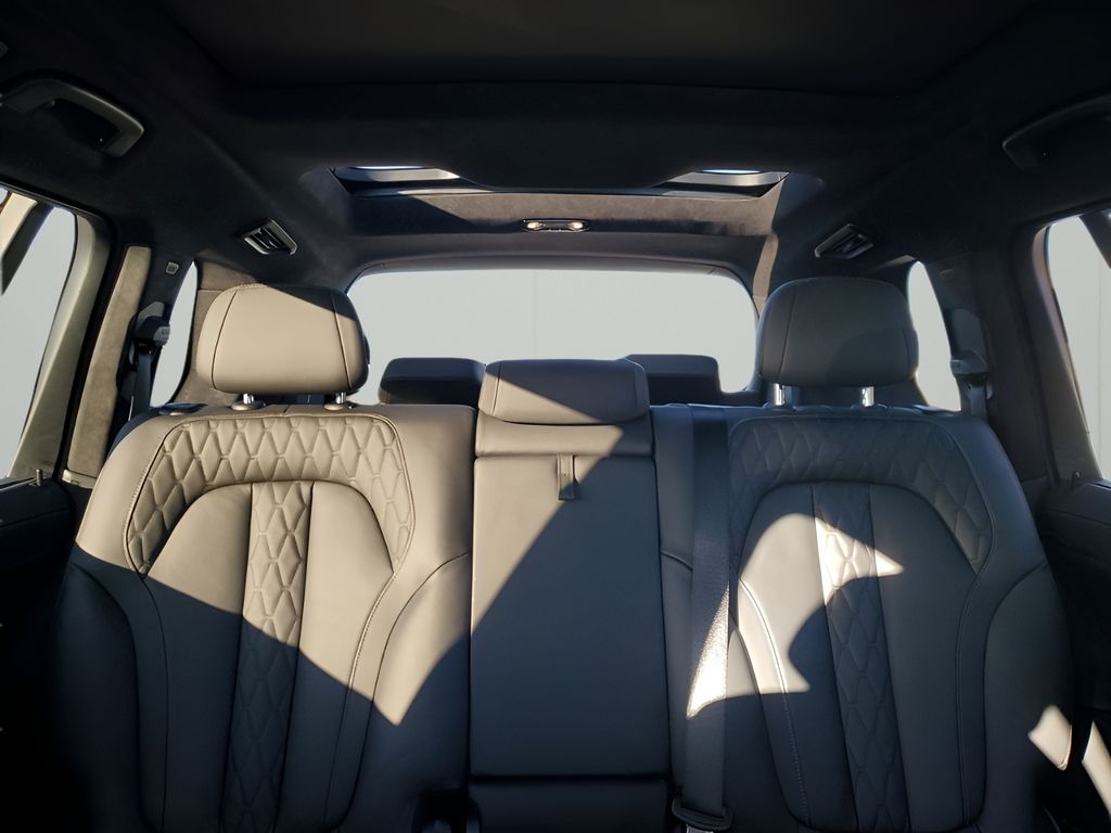 Used Car 2022 Bmw X7  Xdrive40i For Sale Under $60,000 In Austin, Texas