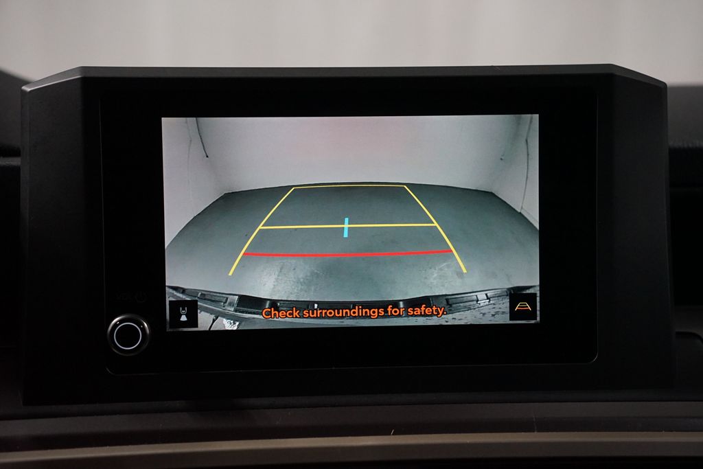 Thumbnail: 2024 Toyota Tacoma - 21