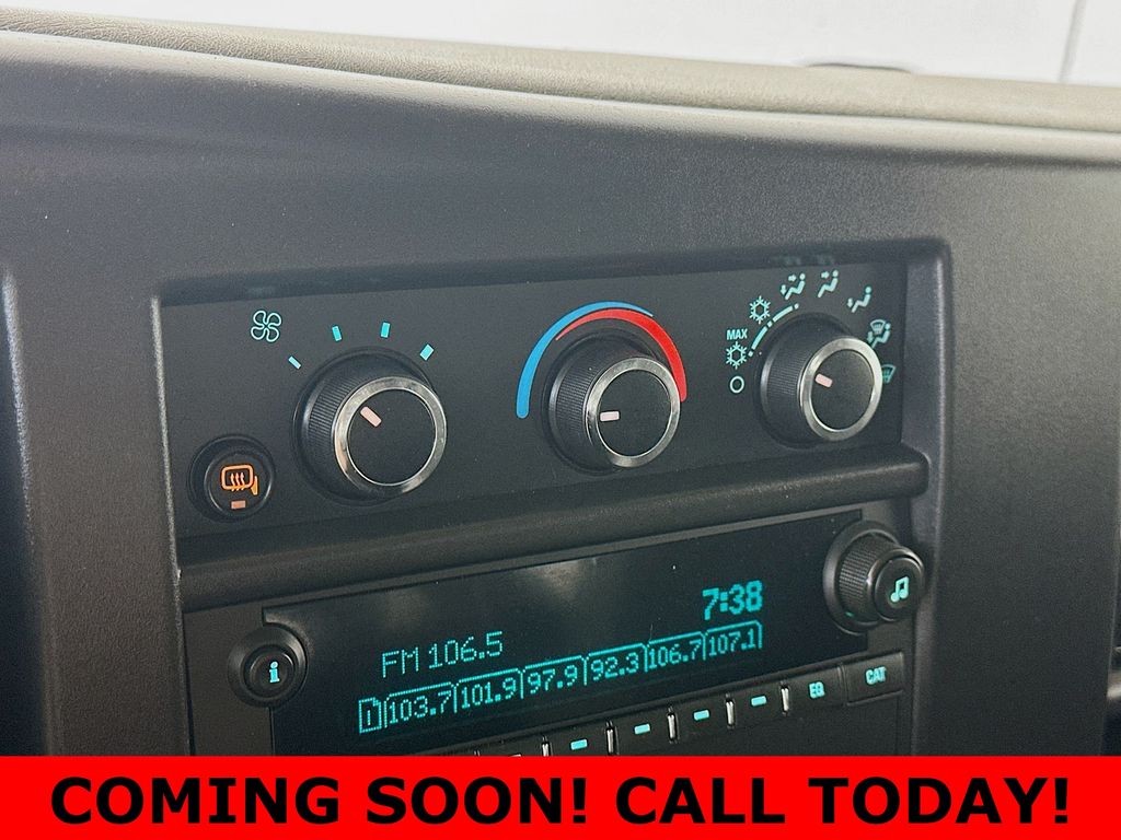 Used 2024 White Chevrolet Work Van image 18