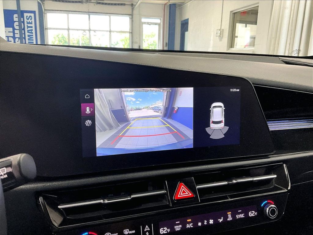 2024 Kia Niro EV — photo 19