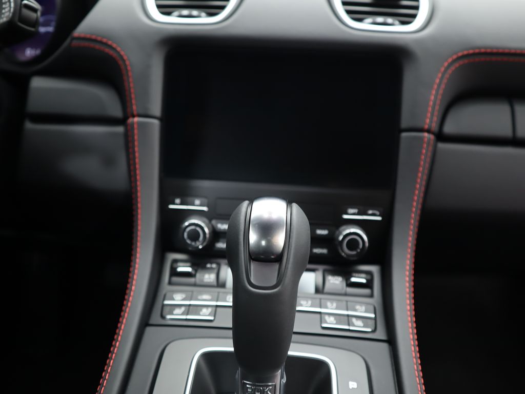 2024 Porsche 718 Cayman  15
