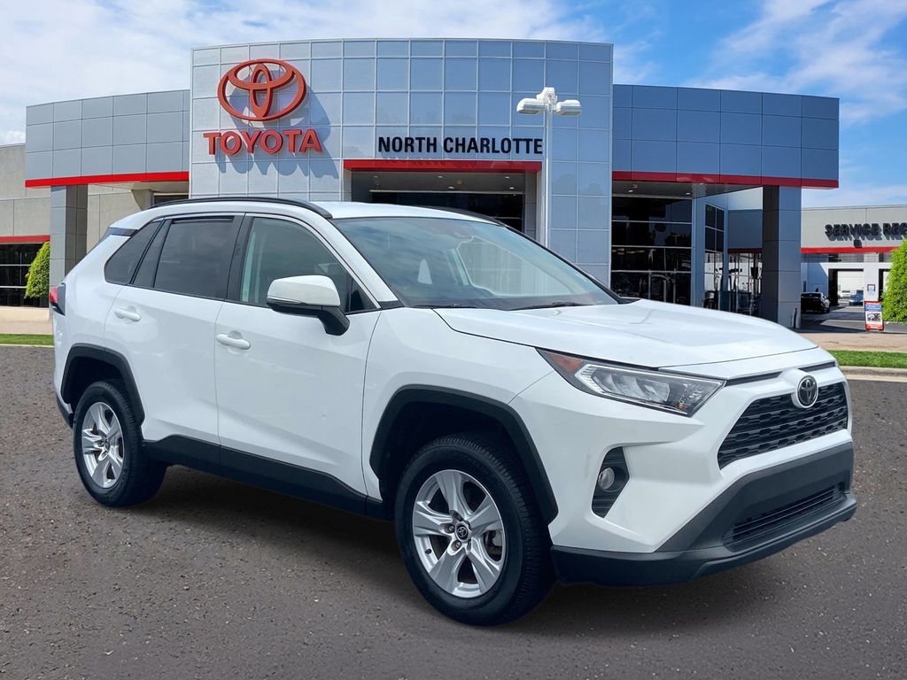 Super White 2021 Toyota RAV4 SUV / Crossover Front-Wheel Drive 8-Speed Automatic