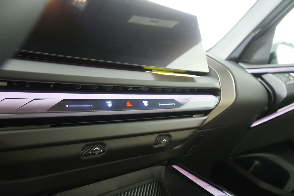 Thumbnail: 2026 BMW X3 - 19